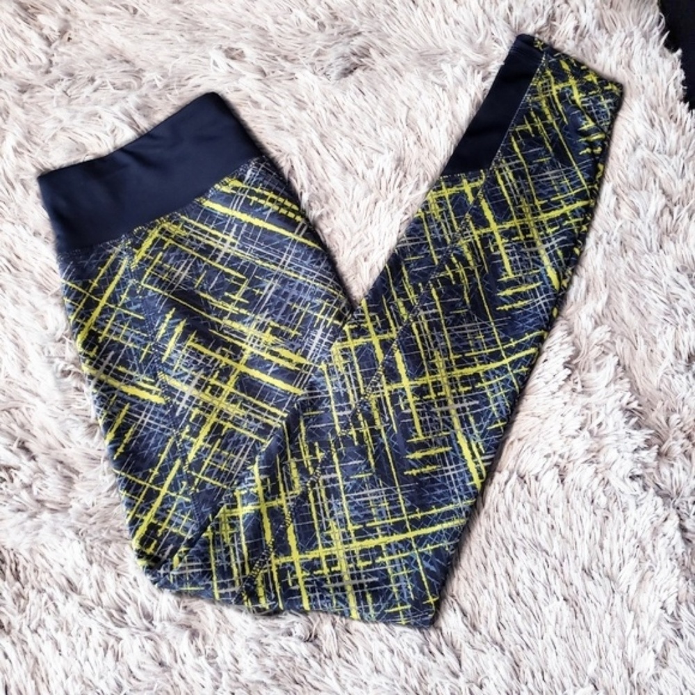 Danskin blue neon green leggings
